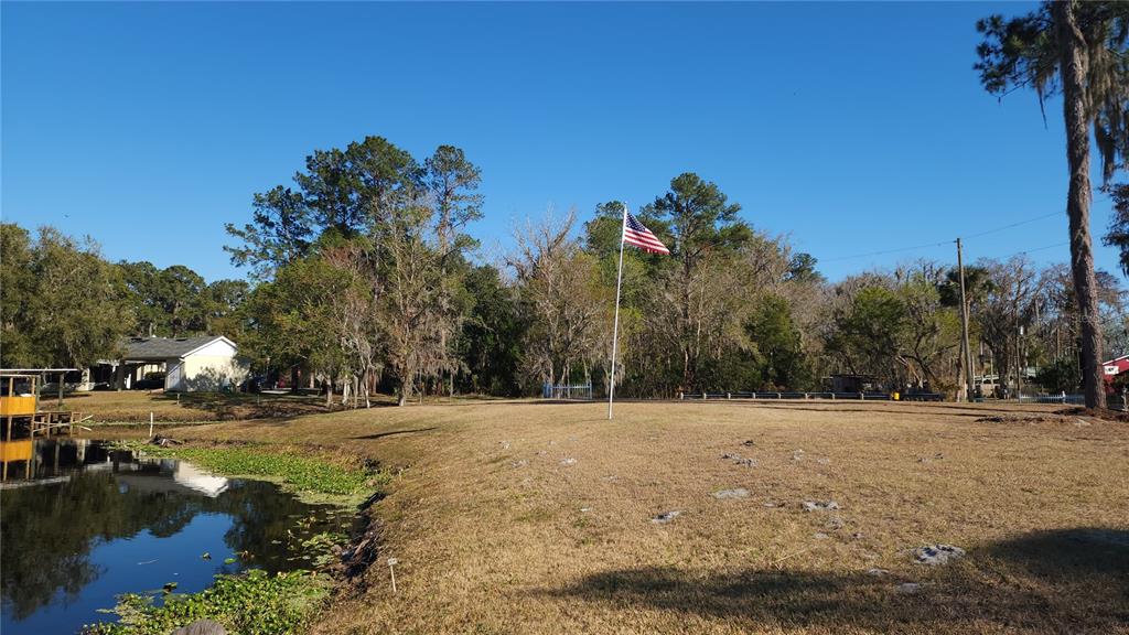 1628 River Road Astor, FL 32102 - Photo 7 of 16