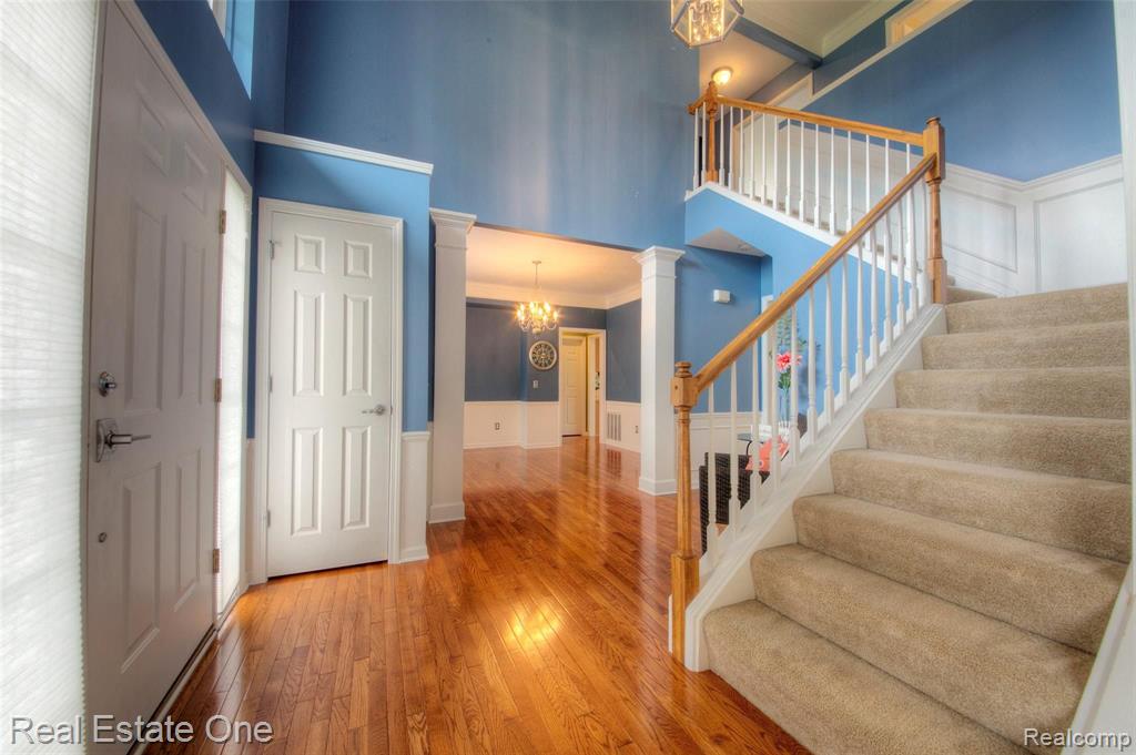 4293 Merriman Loop Howell, MI 48843 - Photo 5 of 34
