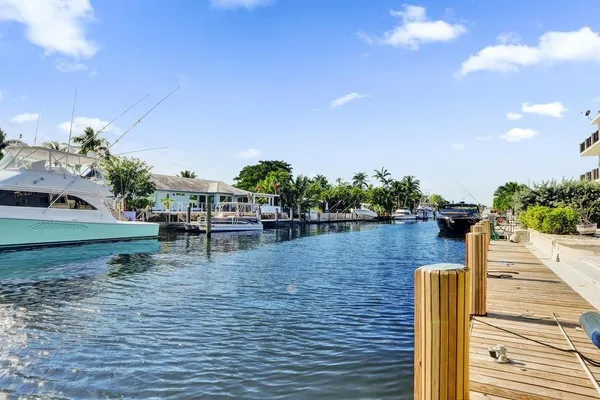 $5,000 | 2632 Southeast 10th Court, Pompano Beach, FL 33062