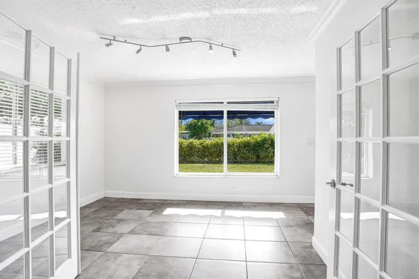 $5,000 | 2632 Southeast 10th Court, Pompano Beach, FL 33062