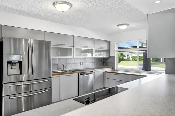$5,000 | 2632 Southeast 10th Court, Pompano Beach, FL 33062