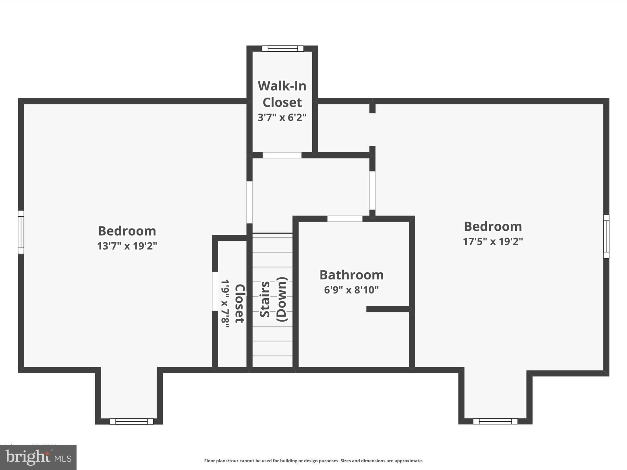 320 Elm Street Lebanon, PA 17042 - Photo 43 of 44 a picture of a book and a bed