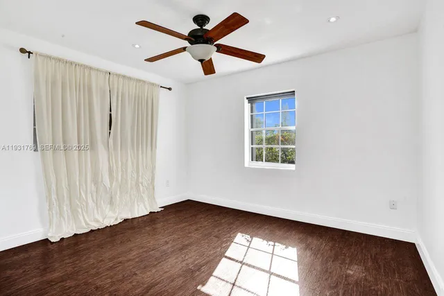 $4,400 | 6871 Southwest 50th Terrace, Miami, FL 33155