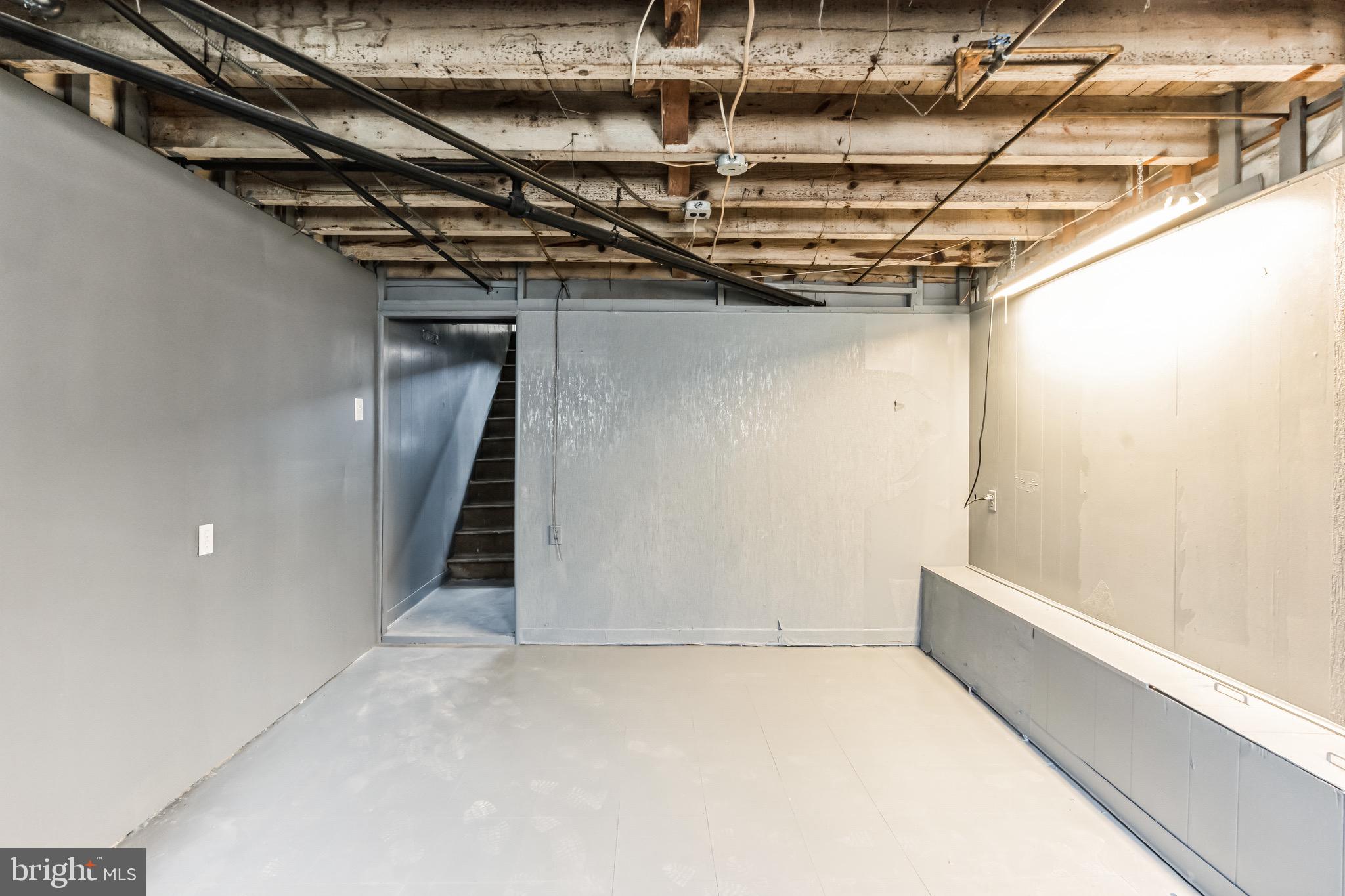 189 Tiber Street Philadelphia, PA 19140 - Photo 31 of 31