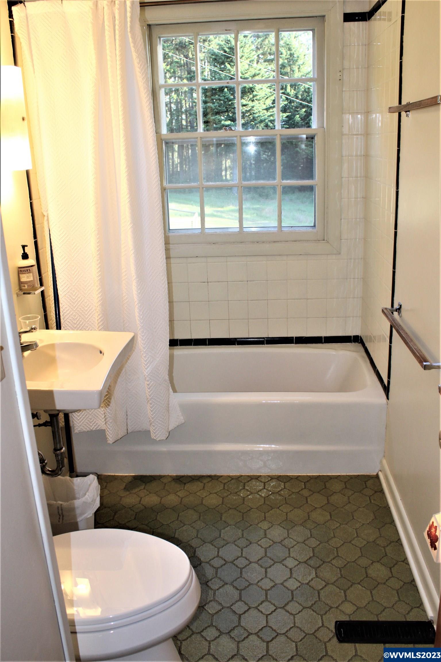 31409 Peterson Road Philomath, OR 97370 - Photo 18 of 34 Gallery Image 18