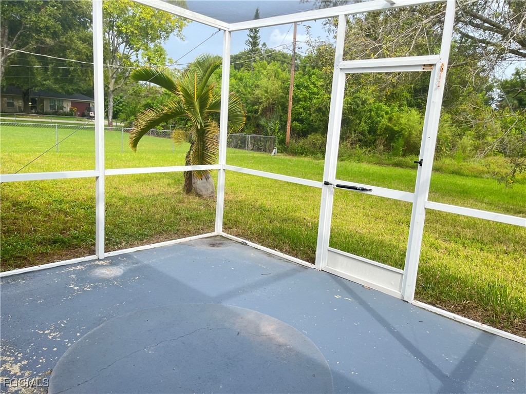 13208 Fourth Street Fort Myers, FL 33905 - Photo 24 of 27 a view of a garden from a window