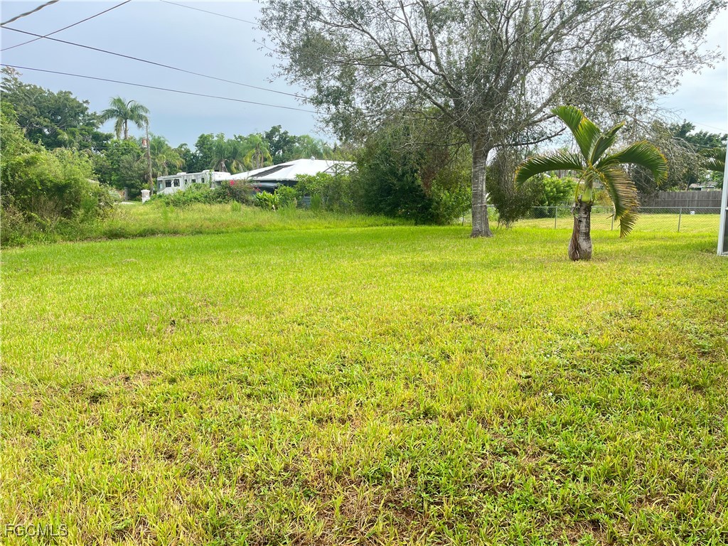 13208 Fourth Street Fort Myers, FL 33905 - Photo 27 of 27 a view of a yard with swimming pool