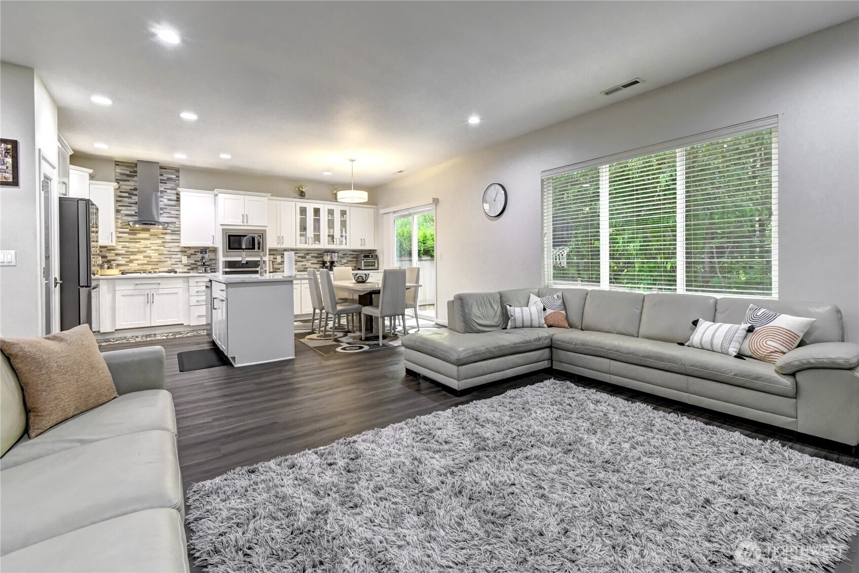 3409 177th Place Southeast Bothell, WA 98012 - Photo 4 of 29