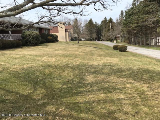 101 Hillcrest Road Moscow, PA 18444 - Photo 10 of 11 Gallery Image 10