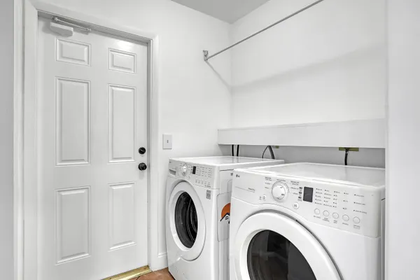 $3,300 | 6817 Barnwell Drive, Boynton Beach, FL 33437