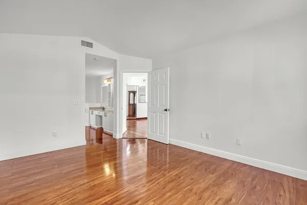 $3,300 | 6817 Barnwell Drive, Boynton Beach, FL 33437