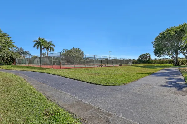 $3,300 | 6817 Barnwell Drive, Boynton Beach, FL 33437