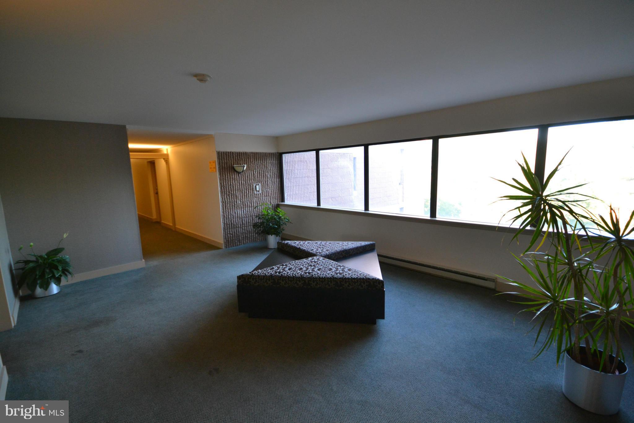 2903 Fallstaff Road, Unit 504 Baltimore, MD 21209 - Photo 3 of 13 Interior (General)
