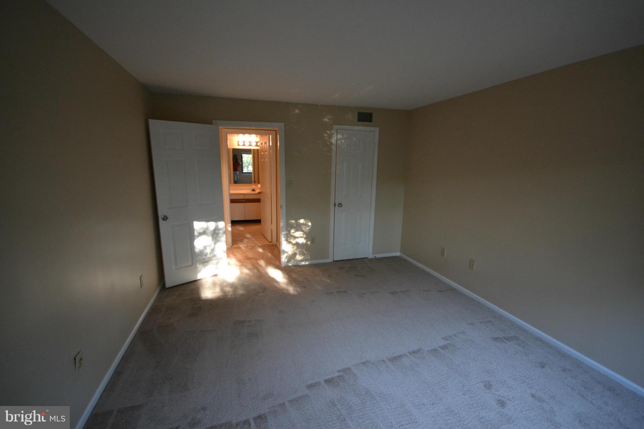 2903 Fallstaff Road, Unit 504 Baltimore, MD 21209 - Photo 10 of 13 Bedroom (Master)