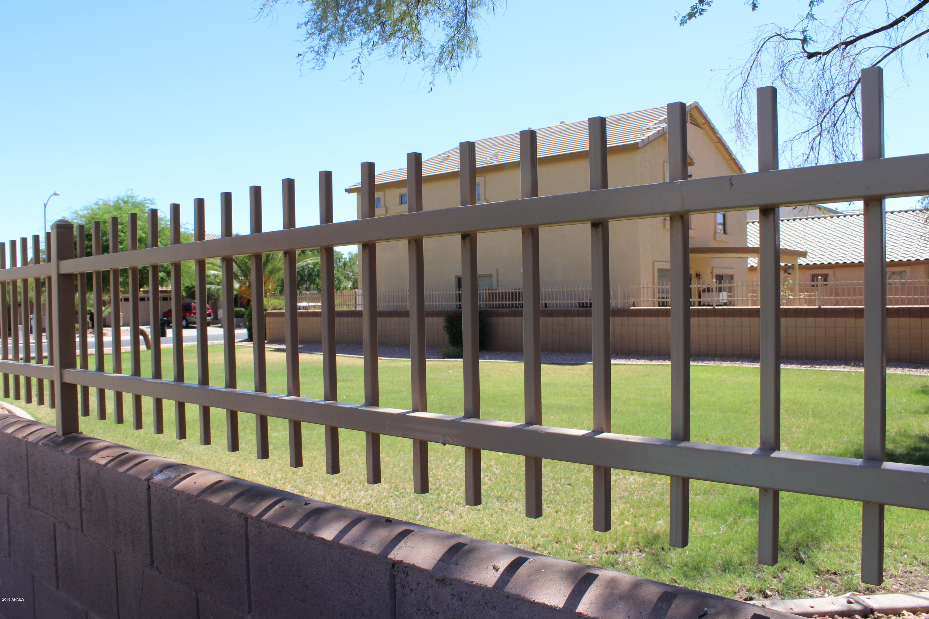 16624 West Rimrock Street Surprise, AZ 85388 - Photo 43 of 44 60 side lot