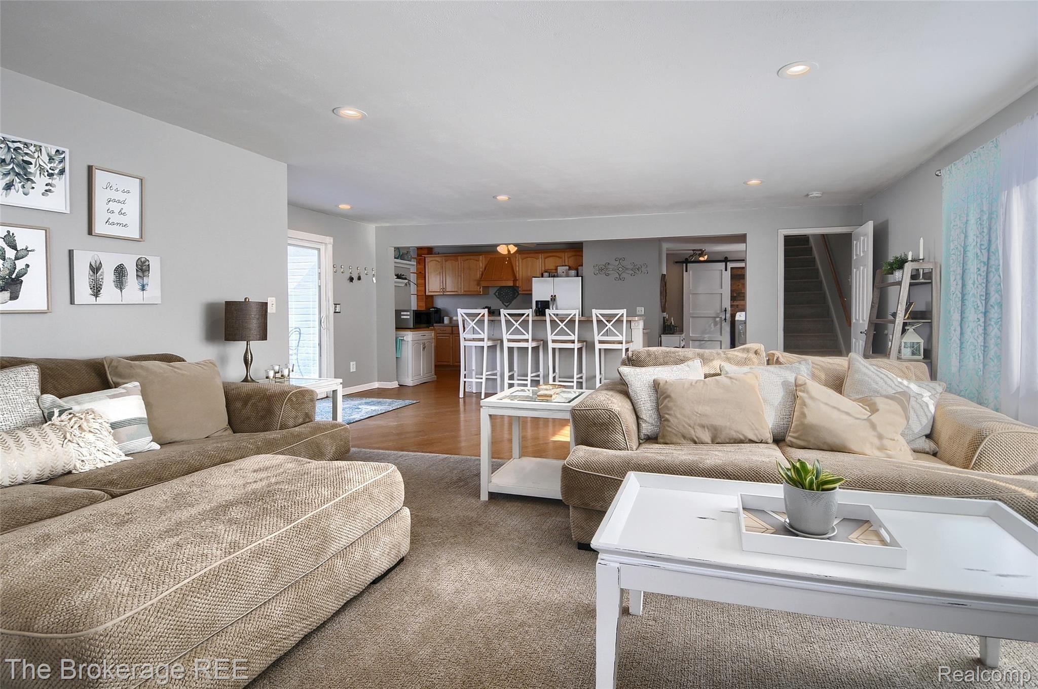 12295 Dunham Road Hartland, MI 48353 - Photo 10 of 29 DSC_8426-HDR(5).jpg