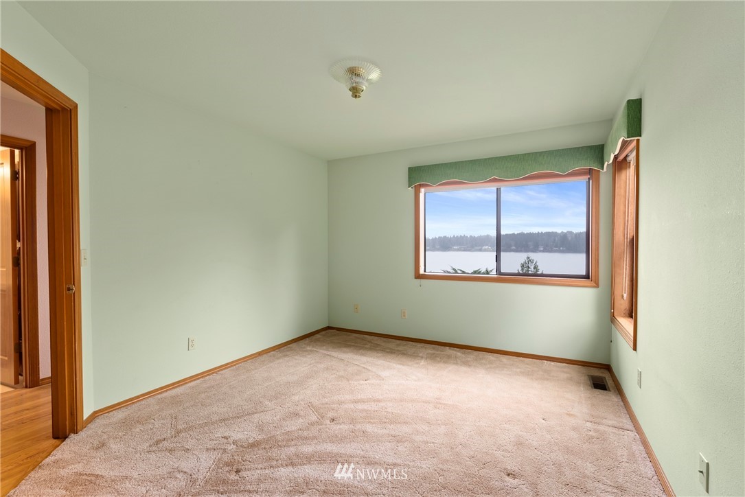 8702 Libby Road Northeast Olympia, WA 98506 - Photo 13 of 38 Gallery Image 13
