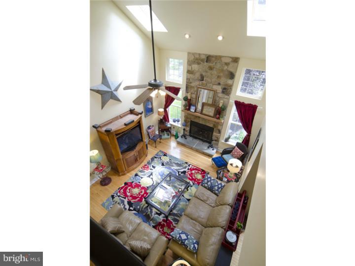 14 Pheasant Road Audubon, PA 19403 - Photo 16 of 25 Family Room