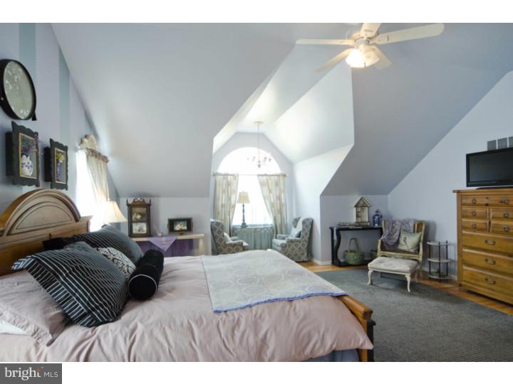 14 Pheasant Road Audubon, PA 19403 - Photo 18 of 25 Master Bedroom