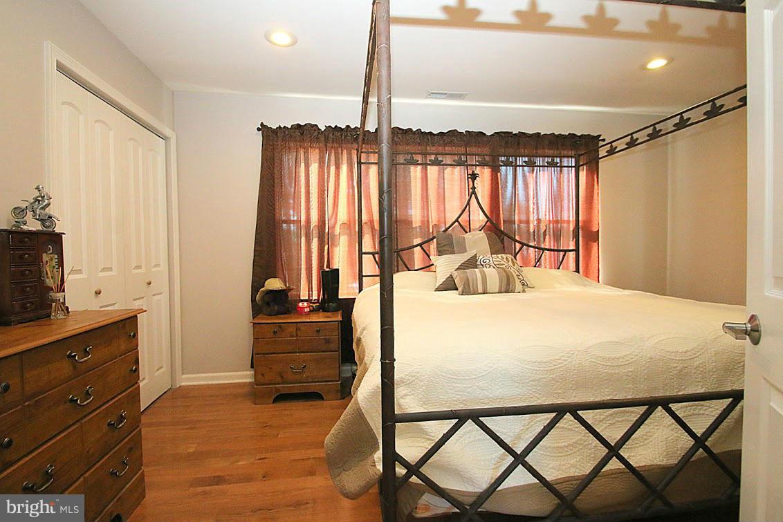 7814 Meath Road Baltimore, MD 21222 - Photo 22 of 30 Bedroom