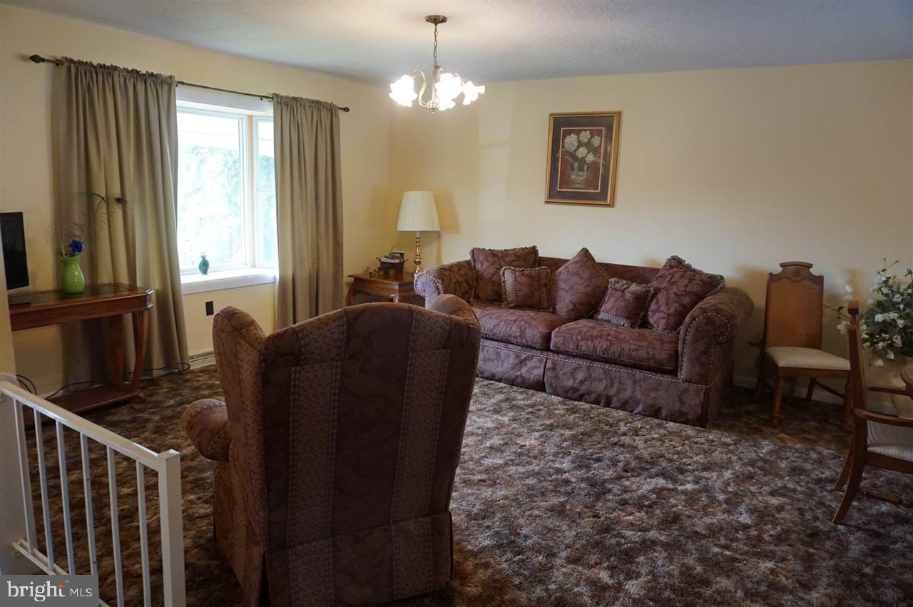 4 Washington Road New Freedom, PA 17349 - Photo 5 of 22 Gallery Image 5