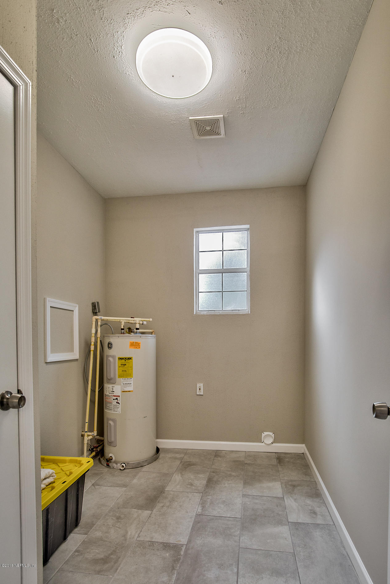 2846 Kline Road Jacksonville, FL 32246 - Photo 25 of 51 a view of a room with gym equipment