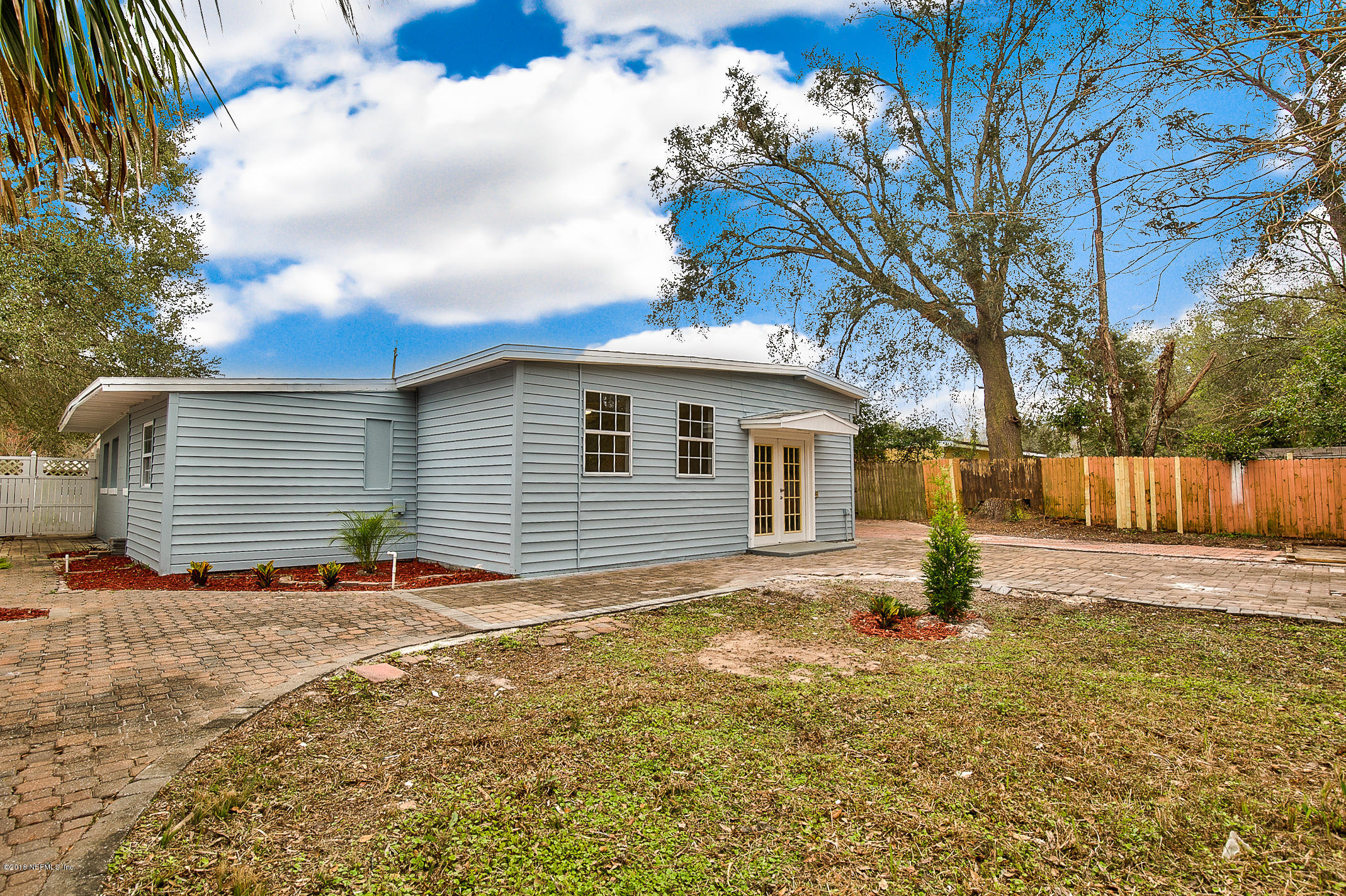2846 Kline Road Jacksonville, FL 32246 - Photo 46 of 51 a backyard of a house