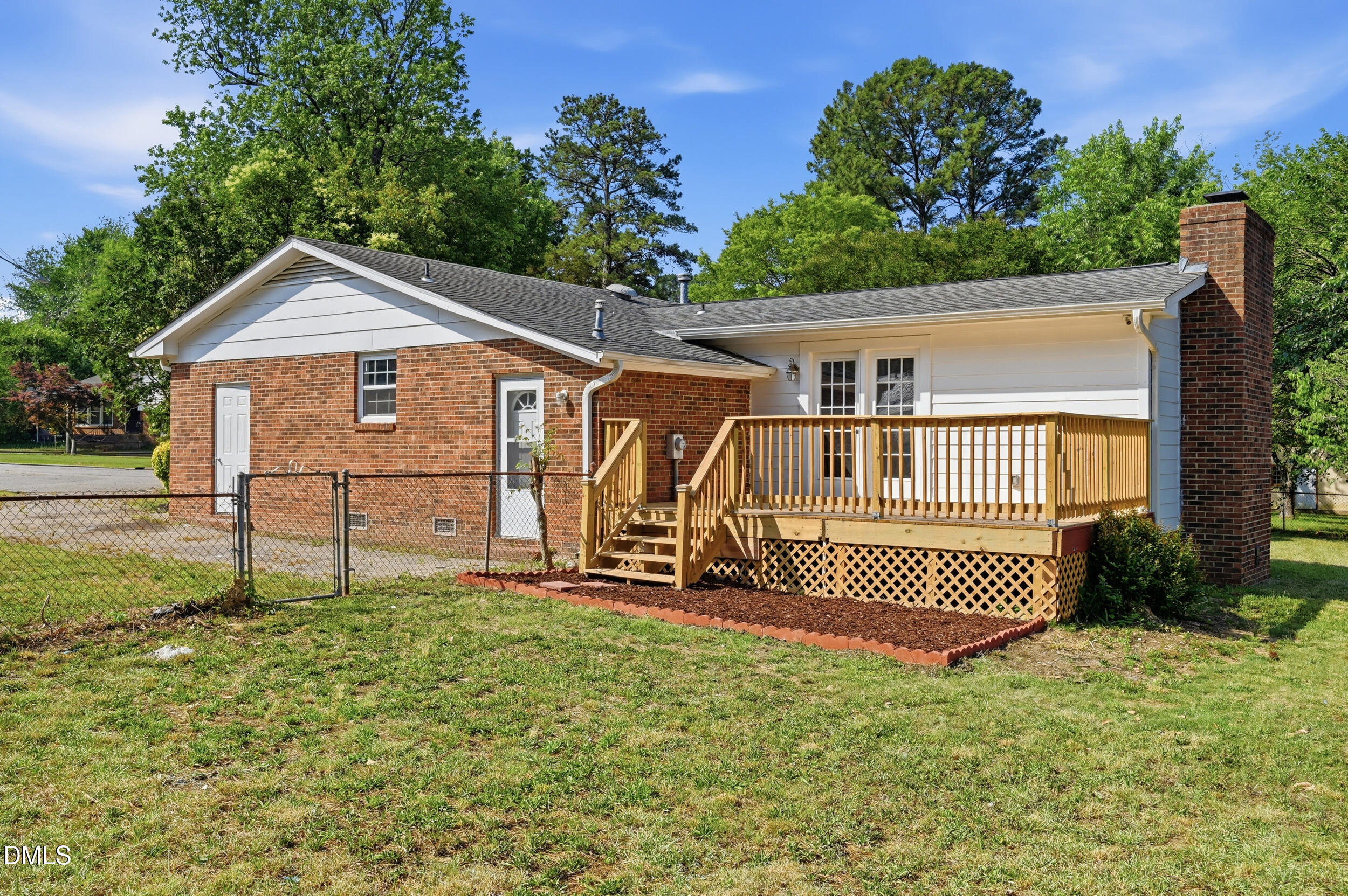 2901 Wicklow Place Raleigh, NC 27604 - Photo 26 of 35 132