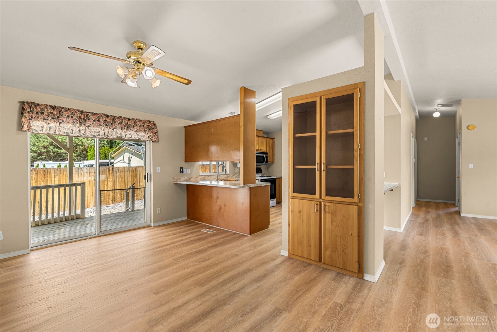 425 Nightengale Place East Wenatchee, WA 98802 - Photo 10 of 37