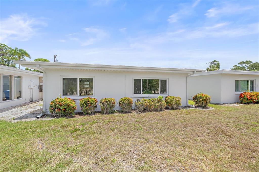 3818 Roxane Boulevard, Unit 157 Sarasota, FL 34235 - Photo 27 of 34