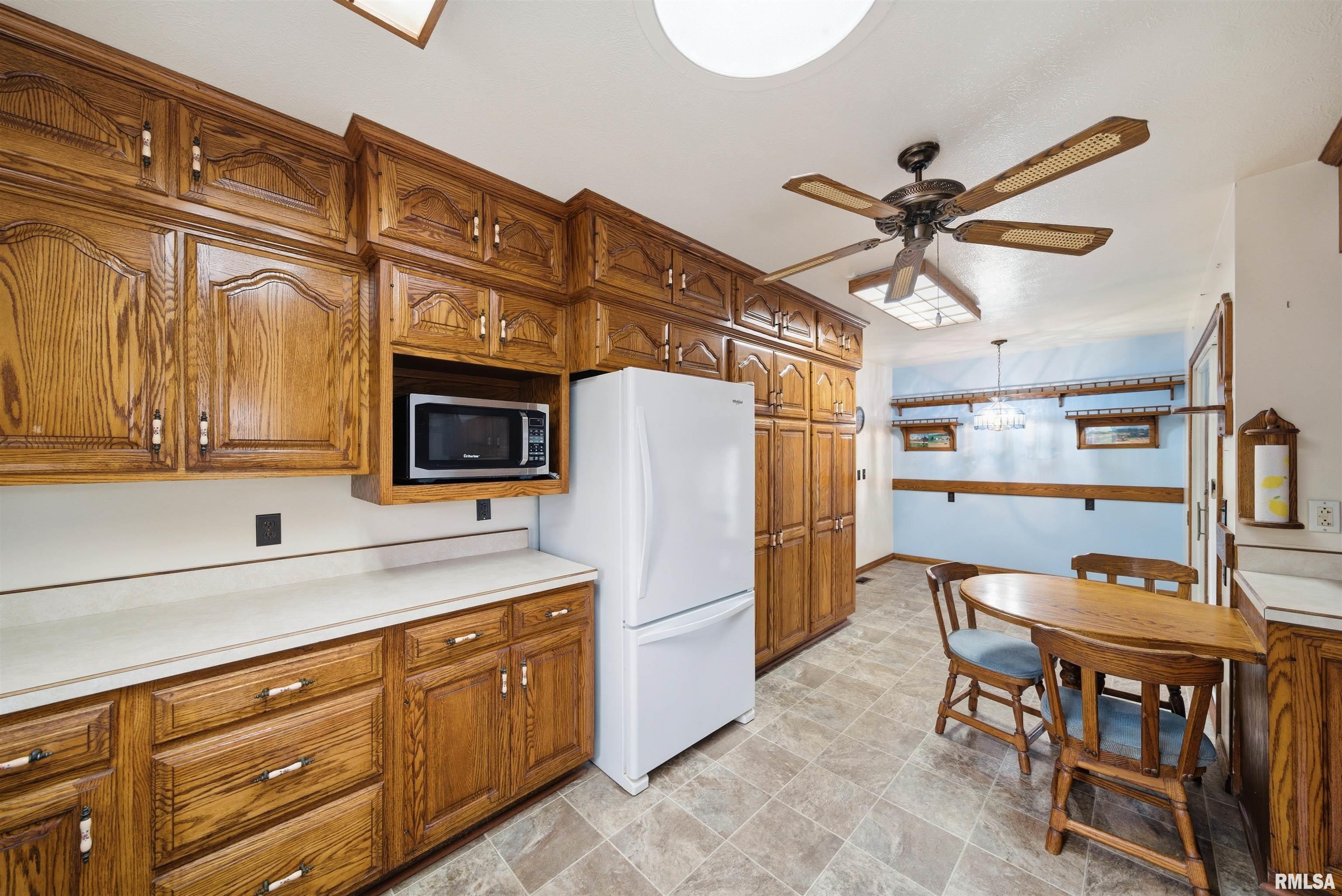 105 West C Street Delavan, IL 61734 - Photo 15 of 73