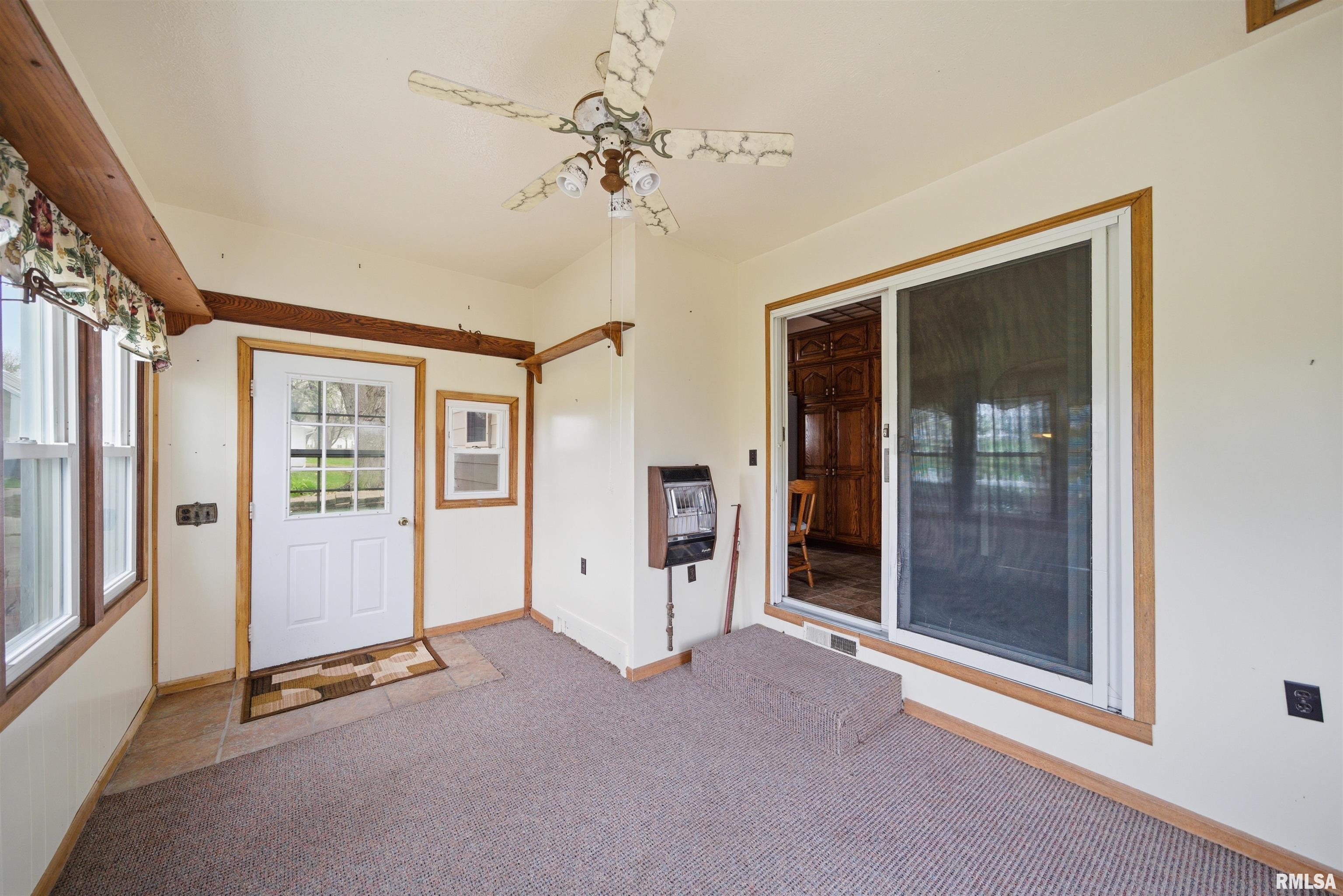 105 West C Street Delavan, IL 61734 - Photo 20 of 73