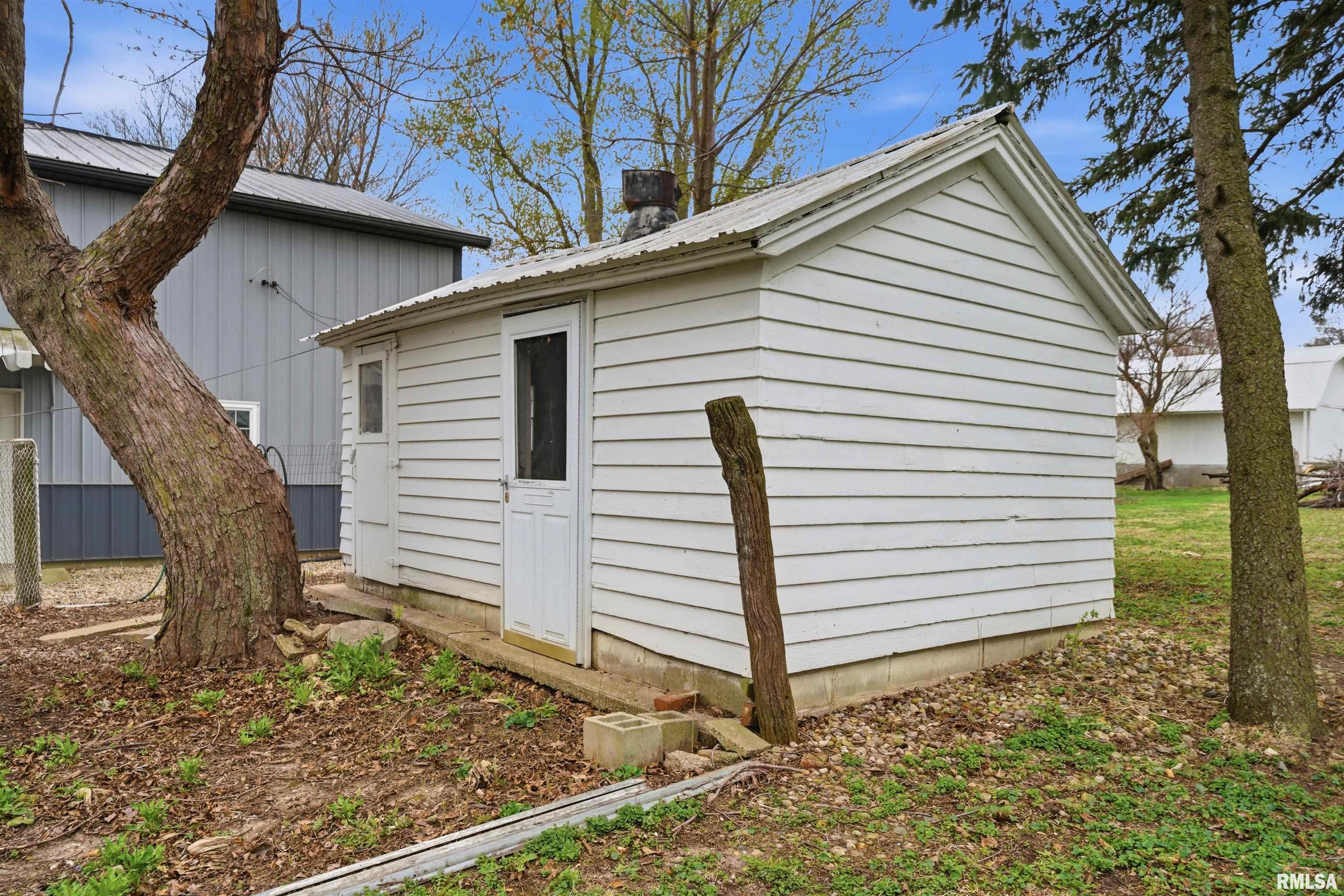 105 West C Street Delavan, IL 61734 - Photo 59 of 73