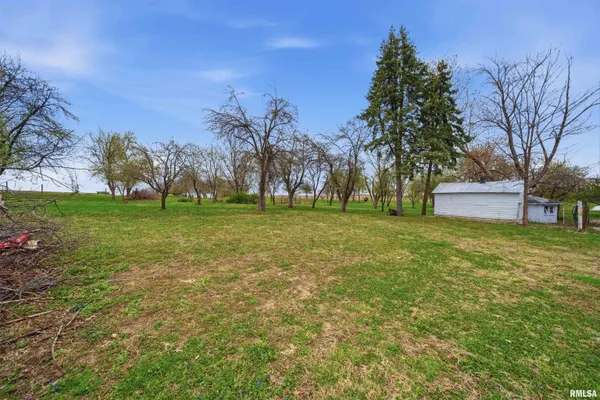$360,000 | 105 West C Street, Delavan, IL 61734