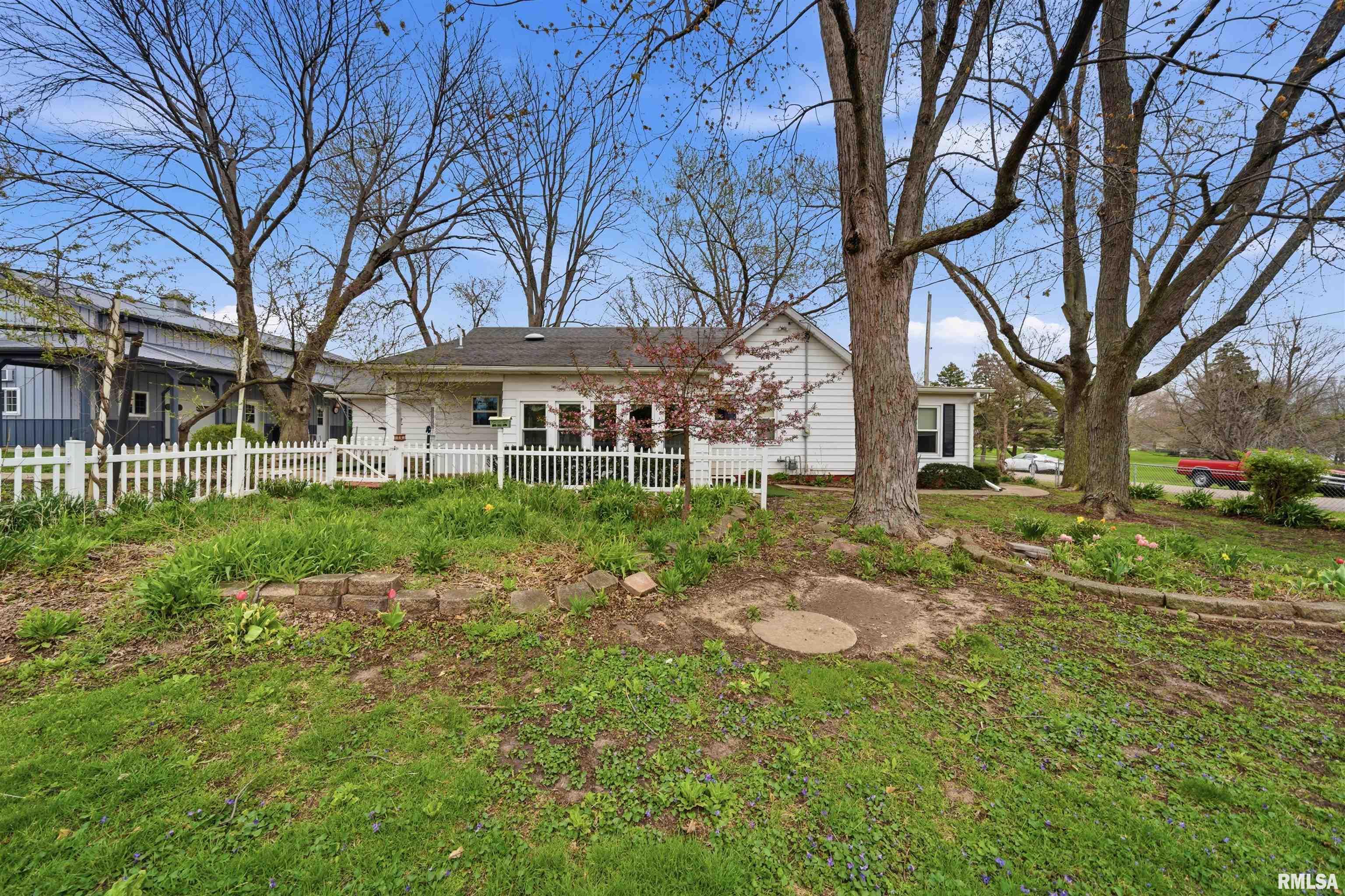 105 West C Street Delavan, IL 61734 - Photo 66 of 73