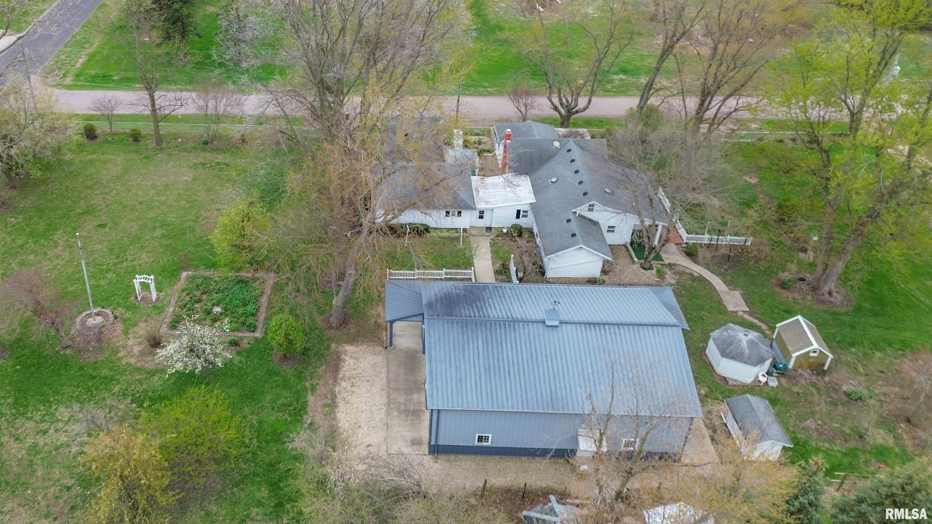 105 West C Street Delavan, IL 61734 - Photo 71 of 73