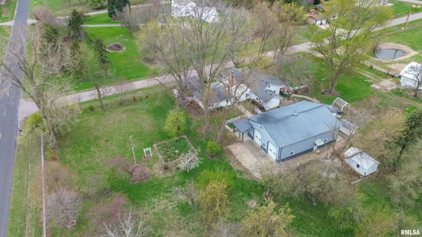$360,000 | 105 West C Street, Delavan, IL 61734