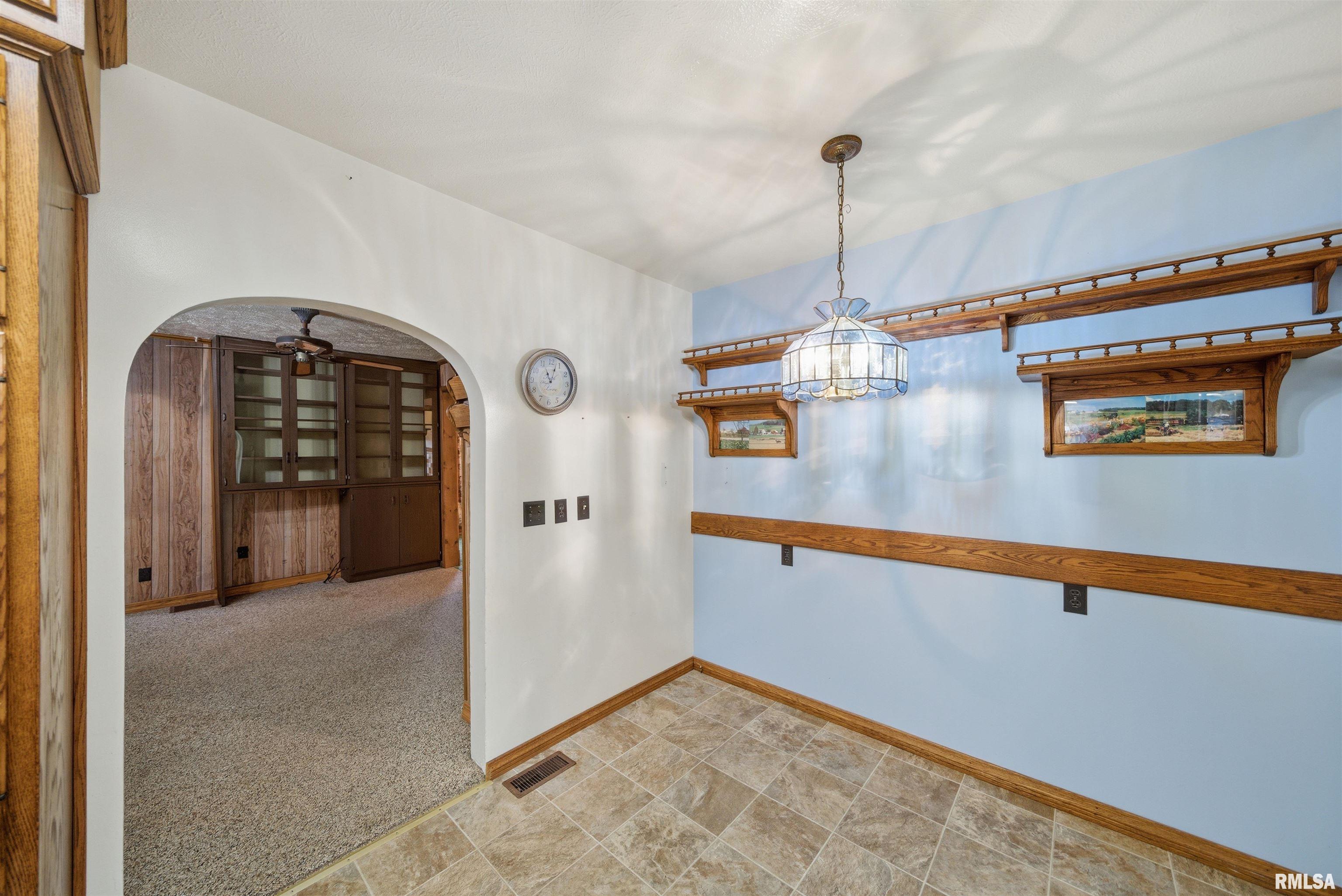 105 West C Street Delavan, IL 61734 - Photo 9 of 73