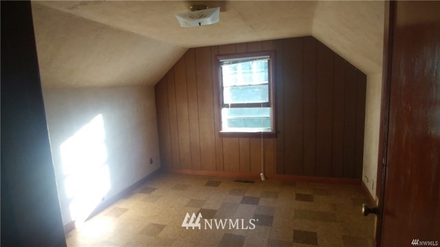 4569 Aldrich Road Bellingham, WA 98226 - Photo 17 of 18 Gallery Image 17