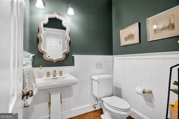 $1,175,000 | 207 Lakeshore Drive, LaGrange, GA 30240