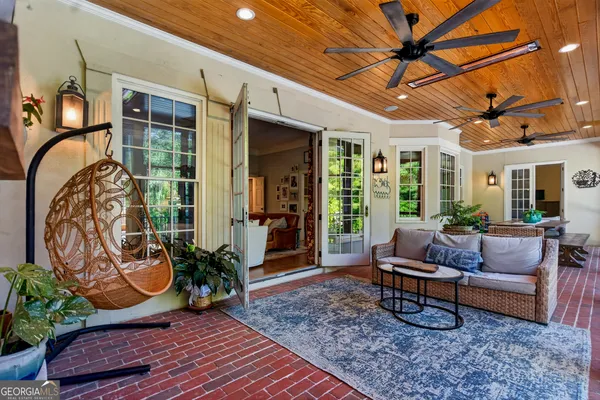 $1,175,000 | 207 Lakeshore Drive, LaGrange, GA 30240