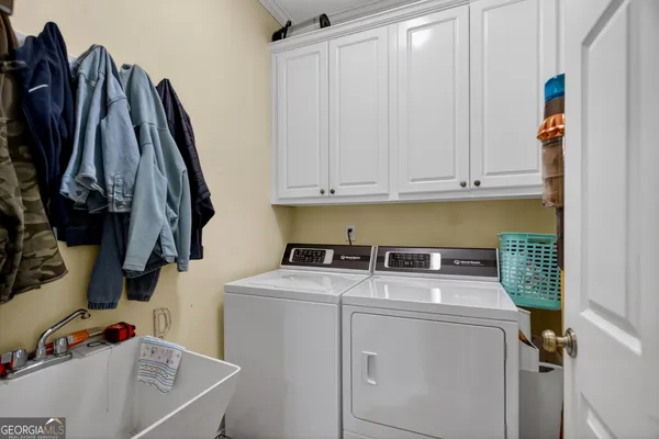 $1,175,000 | 207 Lakeshore Drive, LaGrange, GA 30240