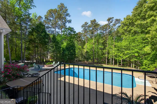 $1,175,000 | 207 Lakeshore Drive, LaGrange, GA 30240