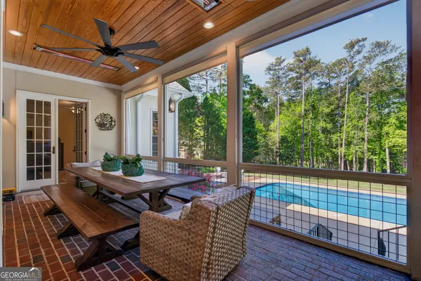 $1,175,000 | 207 Lakeshore Drive, LaGrange, GA 30240