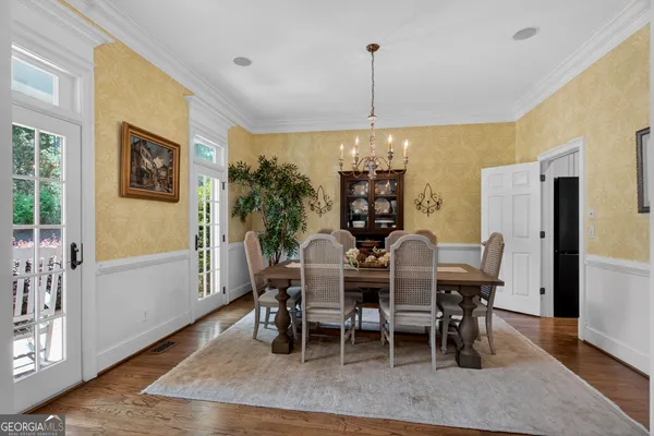 $1,175,000 | 207 Lakeshore Drive, LaGrange, GA 30240