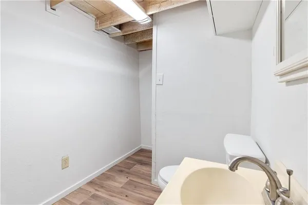 $1,200 | 690 Hwy 22 Highway, Clifton, TX 76634