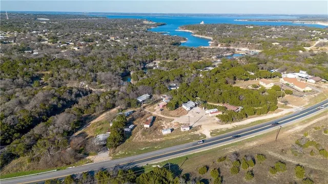 $1,600 | 690 Hwy 22 Highway, Clifton, TX 76634