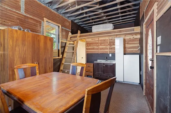 $1,200 | 690 Hwy 22 Highway, Clifton, TX 76634