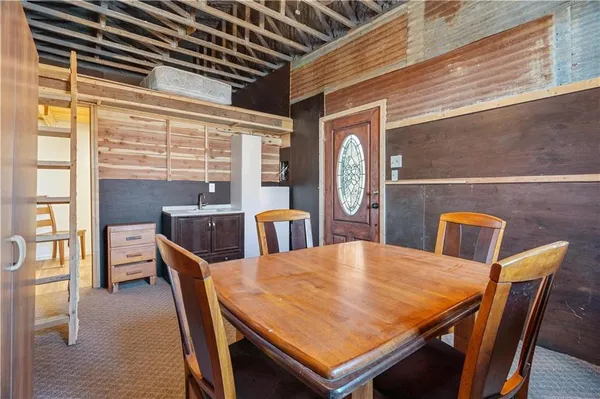 $1,200 | 690 Hwy 22 Highway, Clifton, TX 76634