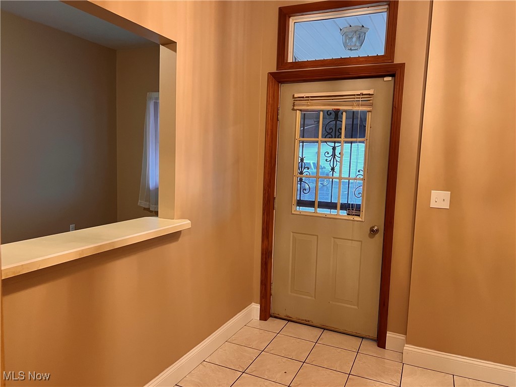 44993 Crestview Road Columbiana, OH 44408 - Photo 34 of 47